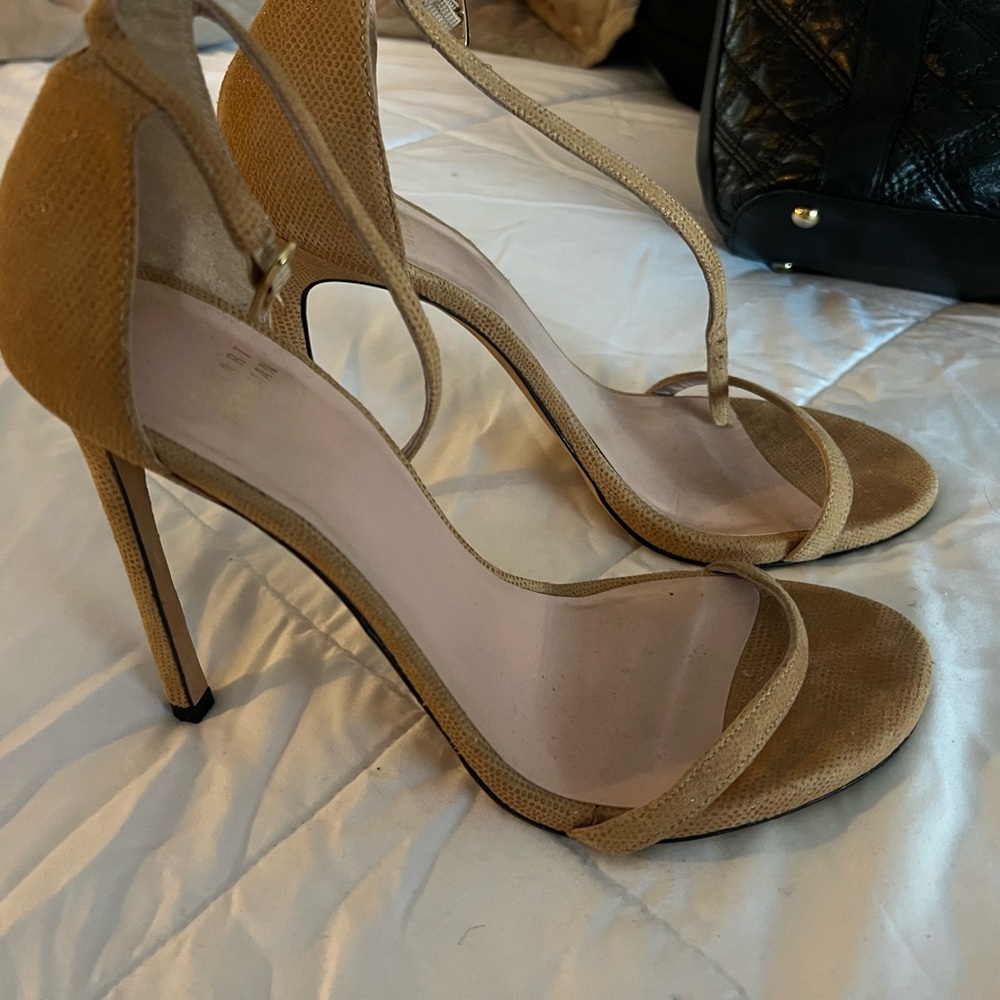 Stuart Weitzman Nudist